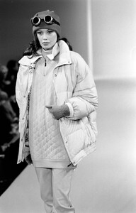 Tatiana_Sorokko_Escada_FW1994_04.jpg