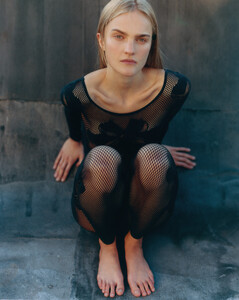 Unpolished_Magazine_ChristianColomer_05.thumb.jpg.de7d86929d62d76f579893a6835716ce.jpg