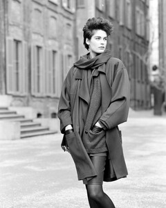 Vanessa_Duve_Genny_FW1985_09.jpg