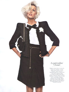 Vogue-Paris-Aug0905.thumb.jpg.c9298b98d93fe2784c7757ac9ef734d9.jpg