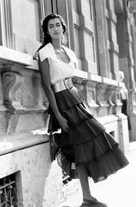 Yasmeen_Ghauri_Byblos_SS1990_004.jpg
