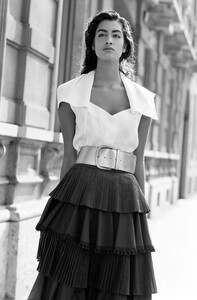 Yasmeen_Ghauri_Byblos_SS1990_008.jpg