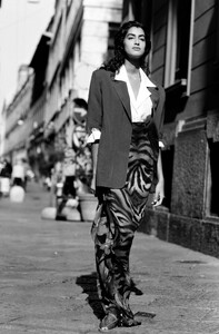 Yasmeen_Ghauri_Byblos_SS1990_122.jpg