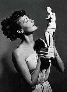 ava 1948c1.jpg