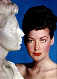 ava 1948g1.jpg