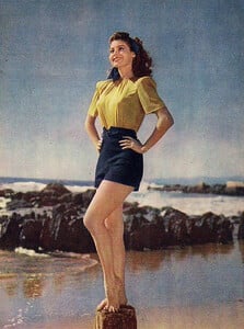 avagardner.thumb.jpg.c5ae1d295155015988ab41e392706a54.jpg