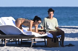 camila-mendes-in-a-striped-bikini-in-miami-01-31-2024-3.jpg