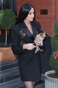 demi-moore-departing-her-hotel-in-new-york-01-31-2024-5.jpg