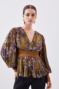 floral-petite-sketched-botanical-pleated-woven-blouse.jpeg