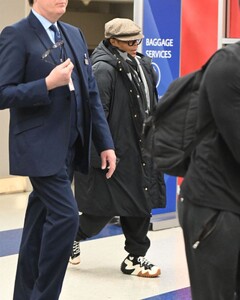 janet-jackson-at-jfk-airport-in-new-york-02-10-2024-0.jpg