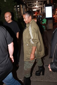 janet-jackson-departs-a-private-dinner-at-ambra-in-new-york-09-08-2023-4.jpg
