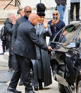 janet-jackson-thom-browne-fashion-show-in-paris-10-03-2022-2.jpg