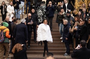 jennifer-lopez-at-the-schiaparelli-fashion-show-in-paris-01-22-2024-0.jpg