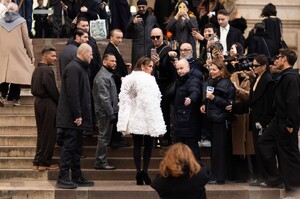 jennifer-lopez-at-the-schiaparelli-fashion-show-in-paris-01-22-2024-3.jpg