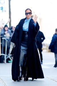jennifer-lopez-at-the-view-in-new-york-02-15-2024-4.jpg