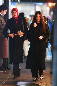 kaia-gerber-and-camila-morrone-at-via-carota-in-new-york-02-02-2024-6.jpg