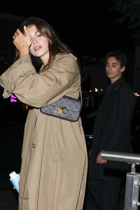 kaia-gerber-leaving-wme-in-beverly-hills-01-22-2024-2.jpg