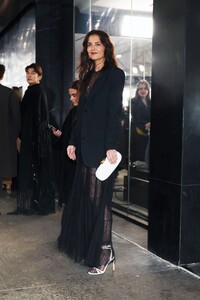 katie-holmes-at-michael-kors-fashion-show-at-nyfw-02-13-2024-2.jpg