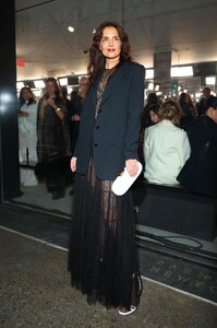 katie-holmes-at-michael-kors-fashion-show-at-nyfw-02-13-2024-3.jpg