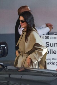 kendall-jenner-at-sushi-park-in-los-angeles-02-03-2024-7.jpg