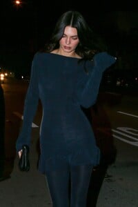 kendall-jenner-in-a-striking-midnight-blue-look-in-miami-02-08-2024-2.jpg