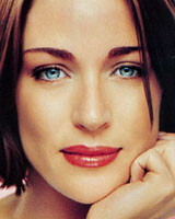 kerri-henderson-5528-modelprofileMainPicCropped.jpg.e990140bdf0662f1a82fff34d2447551.jpg