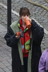 lily-collins-and-camille-razat-on-the-set-of-emily-in-paris-in-paris-02-15-2024-5.jpg
