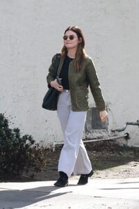 lucy-hale-at-all-time-in-los-feliz-12-30-2023-6.jpg