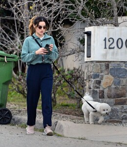 lucy-hale-out-in-los-angeles-01-02-2024-5.jpg