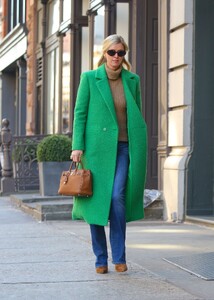 nicky-hilton-radiates-color-and-style-on-the-streets-of-nyc-02-07-2024-1.jpg