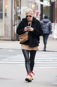 nicky-hilton-street-style-new-york-01-22-2024-1.jpg