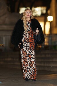 rachel-zoe-at-frame-denim-s-fashion-week-dinner-at-indochine-in-new-york-02-12-2024-6.thumb.jpg.53e69814115109bde45054a25b383a83.jpg