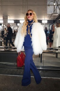 rachel-zoe-at-michael-kors-fashion-show-at-nyfw-02-13-2024-1.jpg