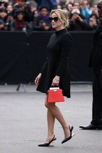 reese-witherspoon-and-ava-phillippe-arriving-at-fendi-haute-couture-week-in-paris-01-25-2024-2.jpg