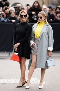 reese-witherspoon-and-ava-phillippe-arriving-at-fendi-haute-couture-week-in-paris-01-25-2024-8.jpg