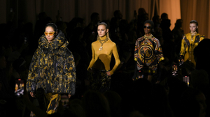 roberto-cavalli-fall-2024.thumb.png.8c2b64f5342bff83bdd840515356d5a7.png