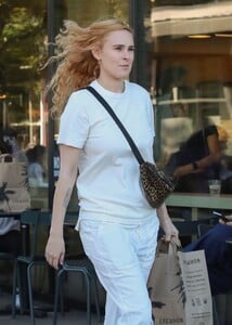 rumer-willis-in-all-white-ensemble-shopping-at-erewhon-market-in-studio-city-01-23-2024-1.jpg