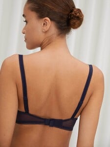 soutien-gorge-corbeille---daria-08760G3-NB-3.jpg