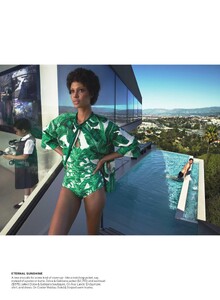 tomorrowland_04.thumb.jpg.c020a5d5d44ffedcc9d99be039517952.jpg