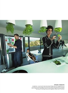 tomorrowland_11.thumb.jpg.5059dca25dc76eb1091a7b1907d11a84.jpg