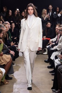 viv proenza24.jpg