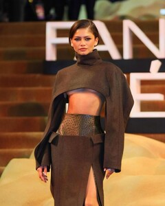 zendaya-at-dune-part-two-fan-event-in-mexico-city-02-06-2024-8.jpg
