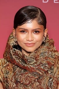 zendaya-dune-2-premiere-in-paris-02-12-2024-3.jpg