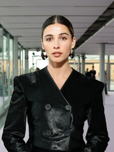 02.jpg