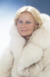 128.jpg