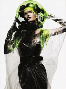 14596_allure_ap07_prime_time_04_122_851lo.thumb.jpg.5b659a31f8b0033dc90e63bf0680dc66.jpg