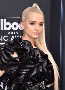 2019_Billboard_Music_Awards_283129.jpg