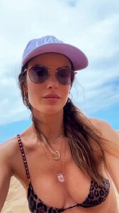 [2024.03.26] alessandraambrosio_3332020471946850650.jpg