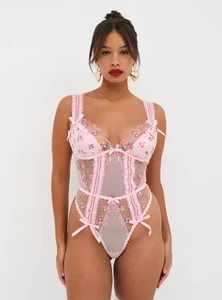 231005_BC_FLL_SP24_VS_SKPA1829_SKBOD1209-PINK_0004_V1.webp