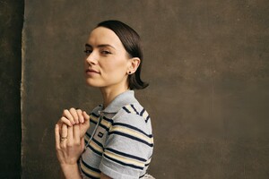 452619531_daisy-ridley-003.jpg